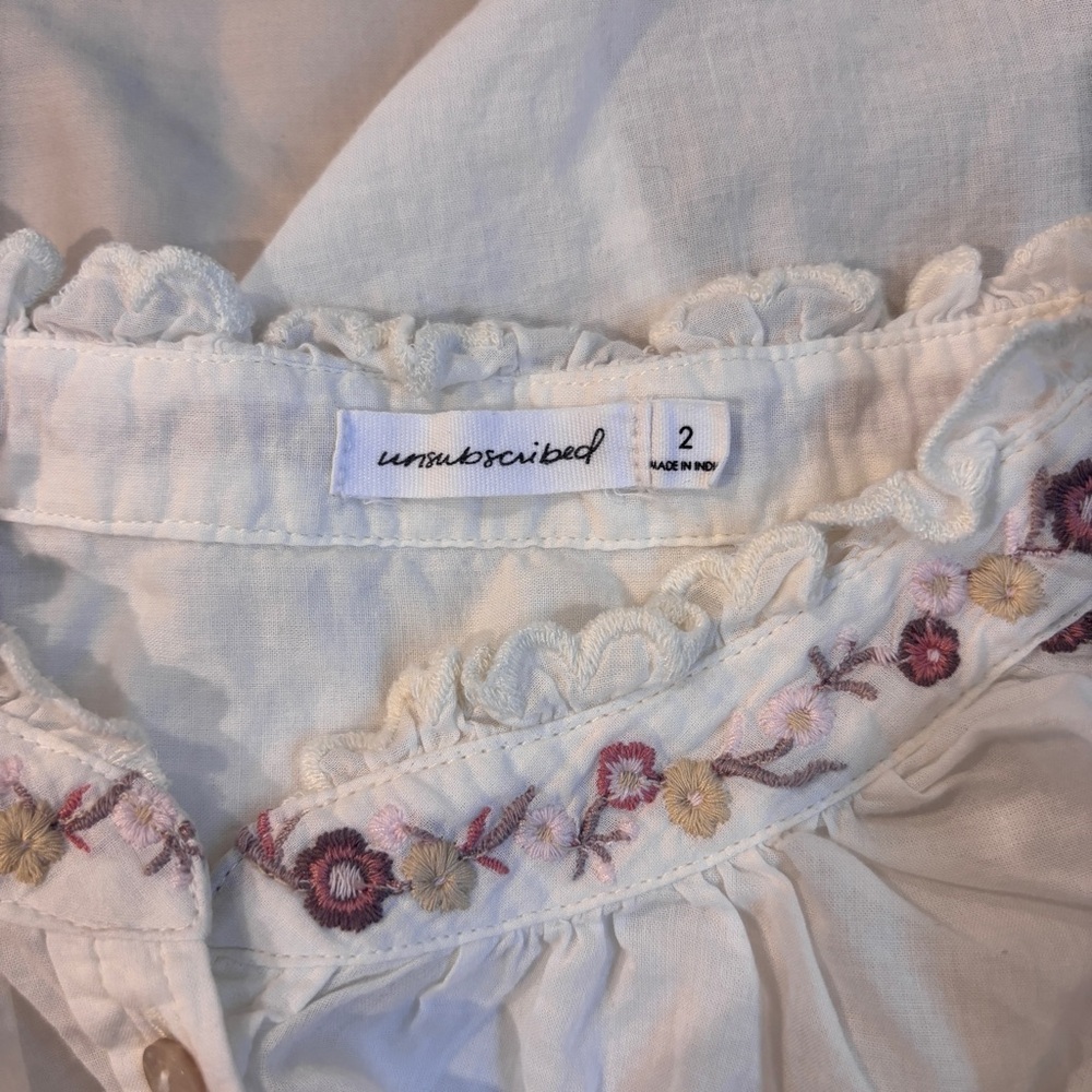 Unsubscribed embroidered top - Picture 4 of 5